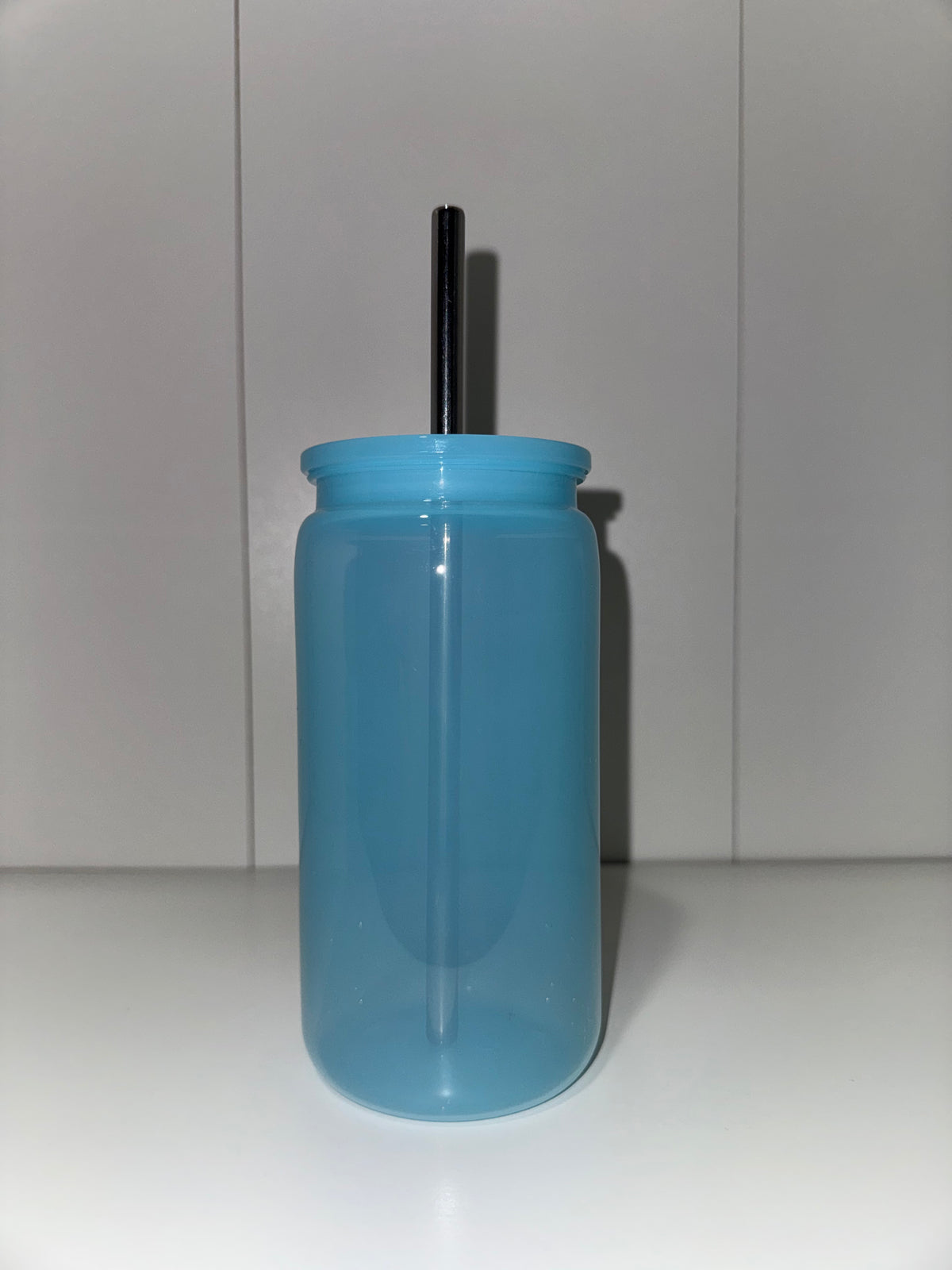 Colorful Plastic Tumbler With Plastic Or Metal Straw