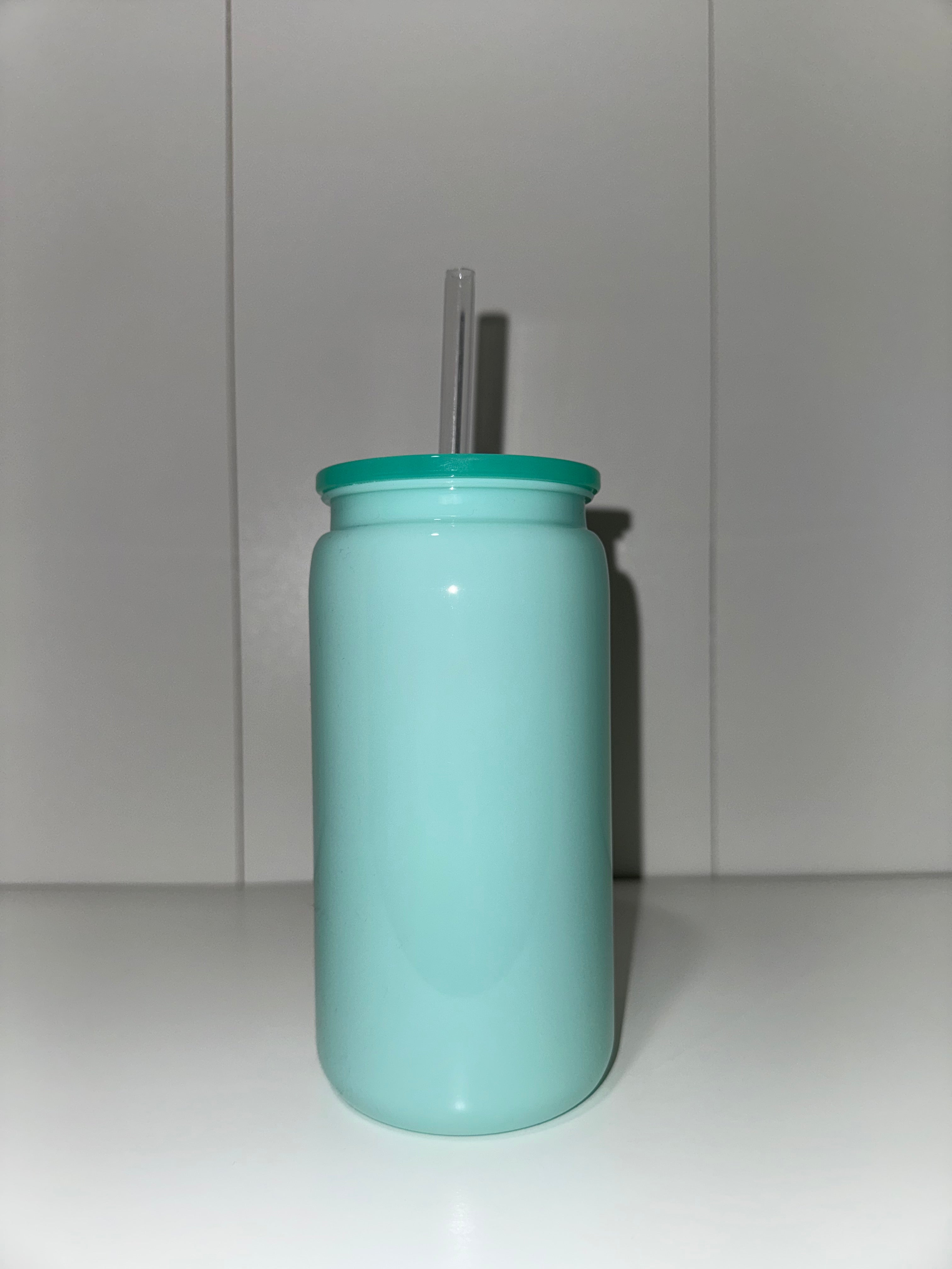 Colorful Plastic Tumbler With Plastic Or Metal Straw
